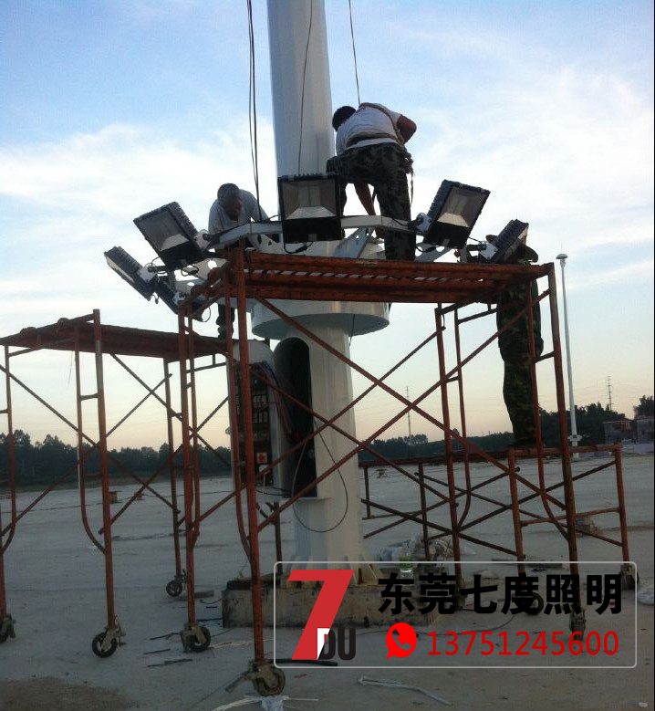 自动升降花季传媒黄版下载灯盘下降安装灯具