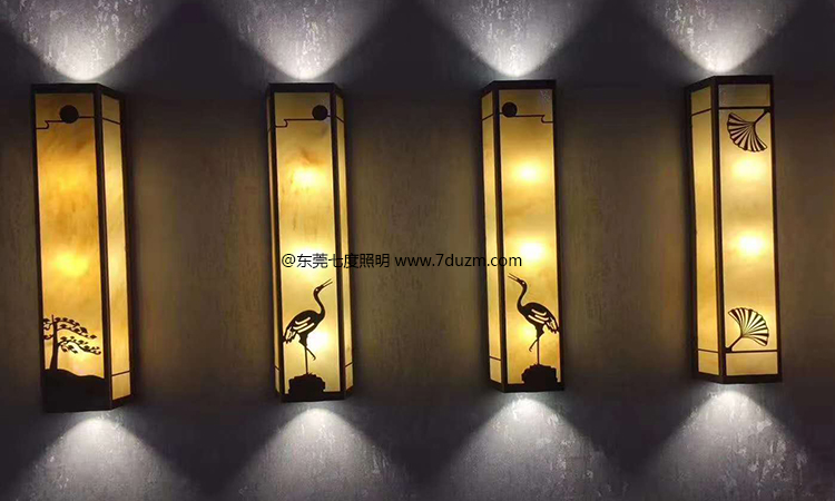 东莞花季传媒APP下载安装照明简约新中式室外景观墙壁灯展示亮灯效果图片